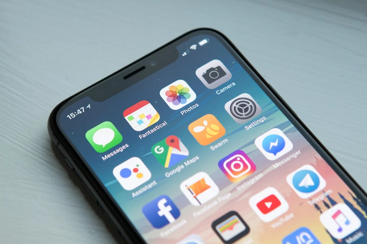 Mobile device forensics and digital evidence extraction